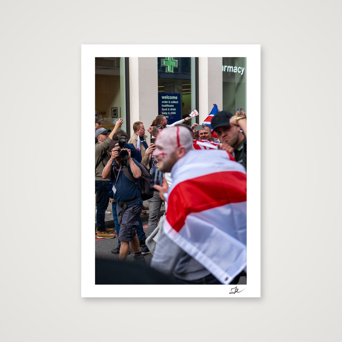 Media Focus — A3 (30×42cm, 12×16") Print only
