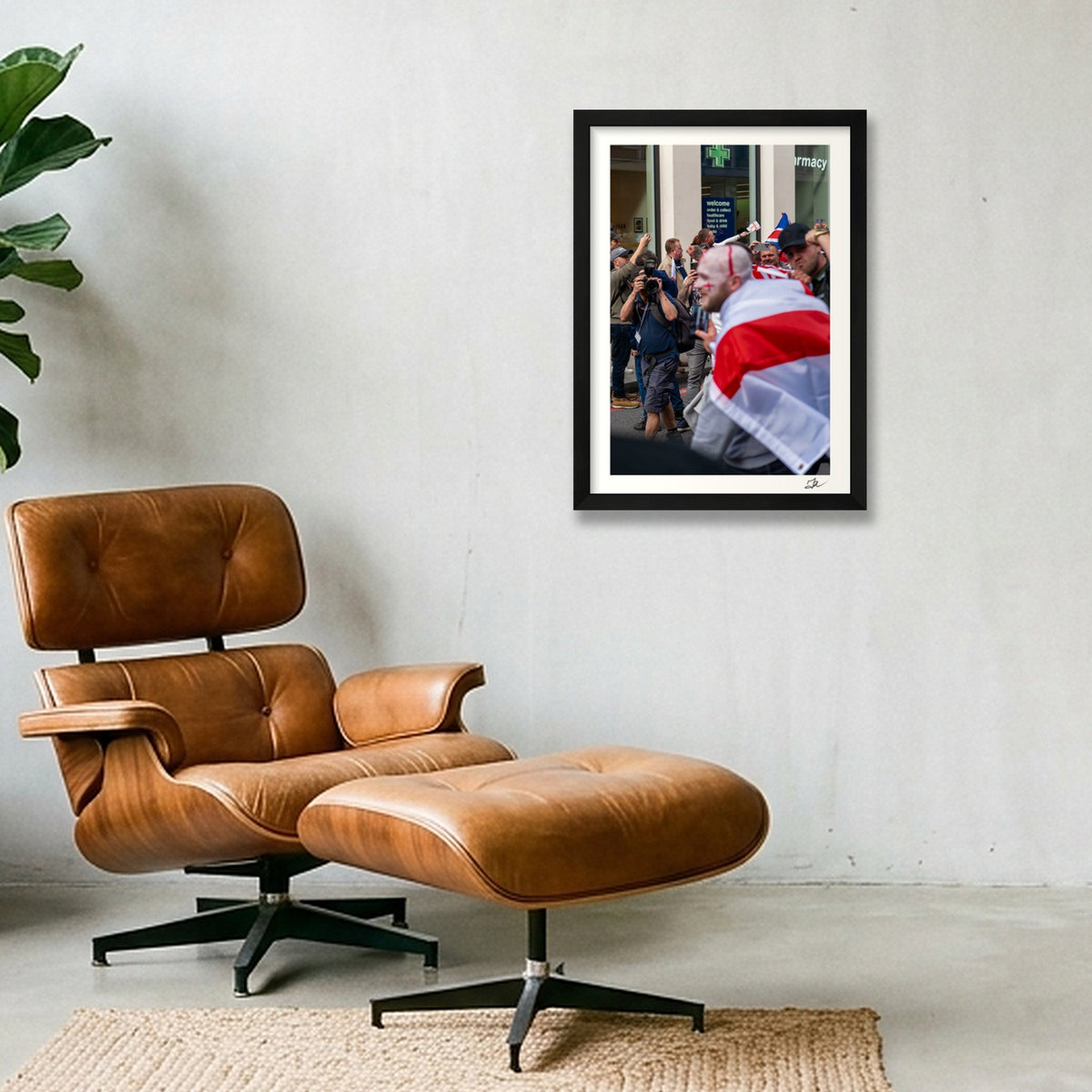 Media Focus — A3 (30×42cm, 12×16") Black Frame